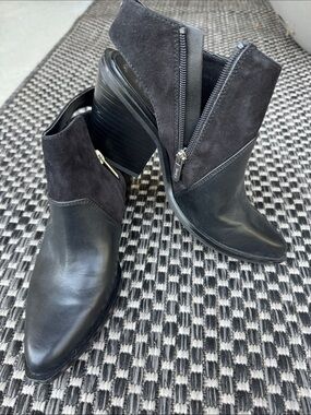 Circus by Sam Edelman open heeled bootie